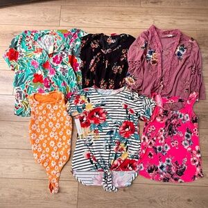 WOMENS SIZE SMALL FLORAL SPRING SUMMER BOUTIQUE TOPS DATE NIGHT WORK WEAR